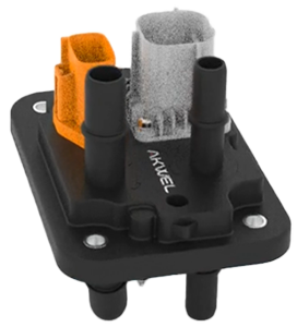 Battery pack connector for fluid and electrical